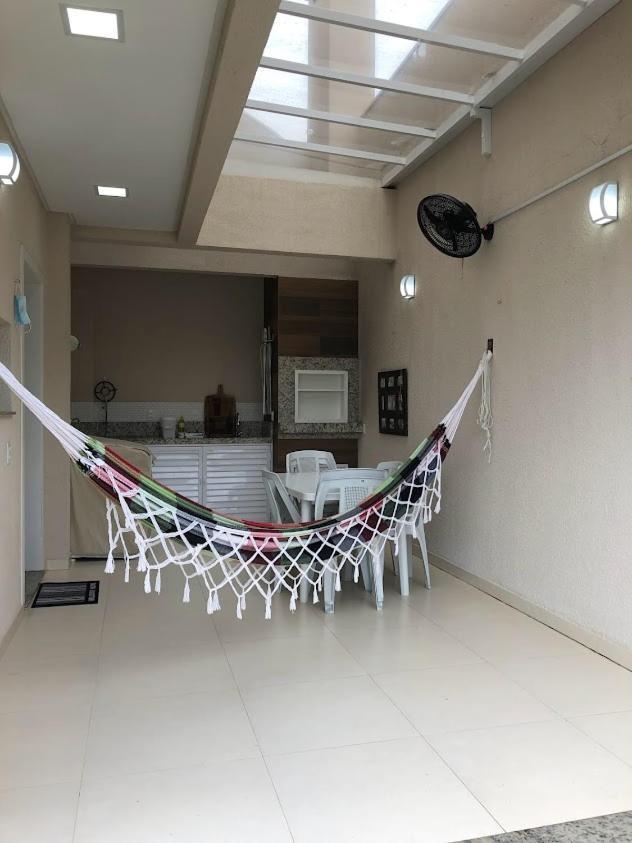 Casa para locação em Bombinhas Exterior foto